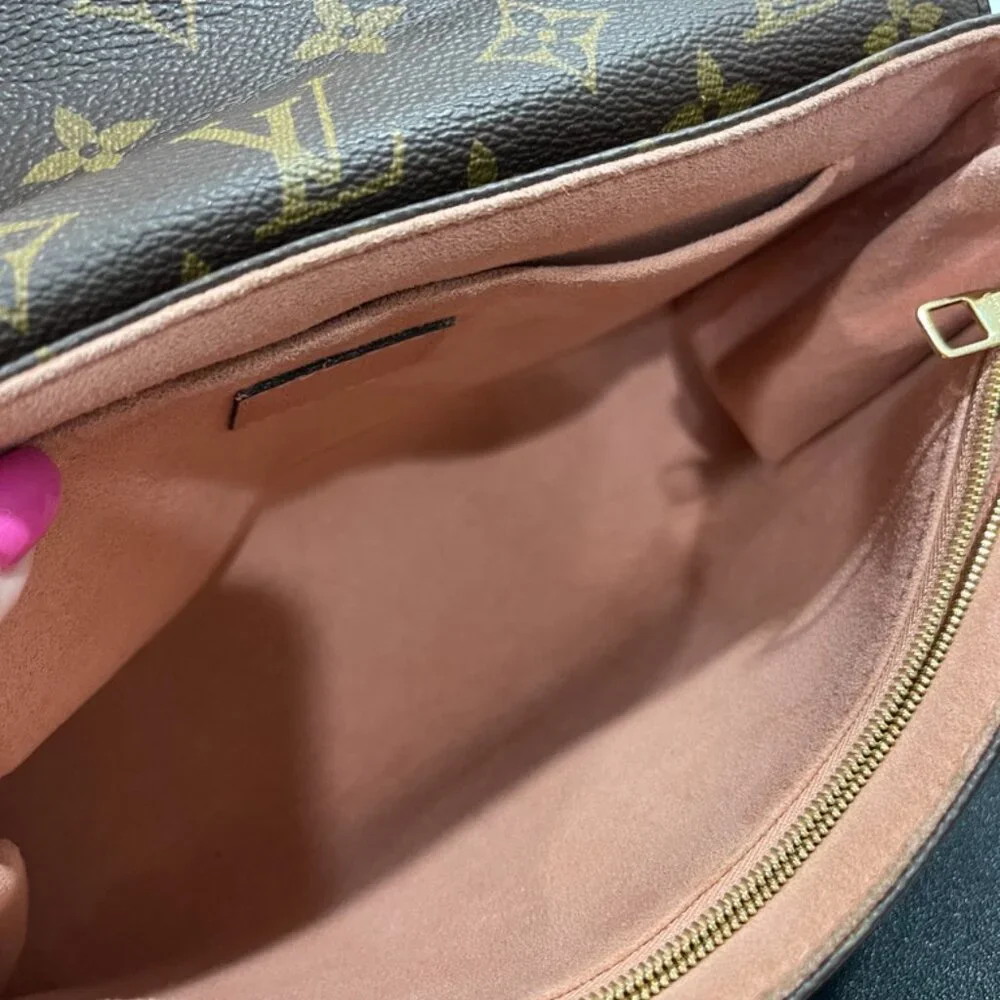 Louis Vuitton Monogram Saint Placide Peche (JB1176)